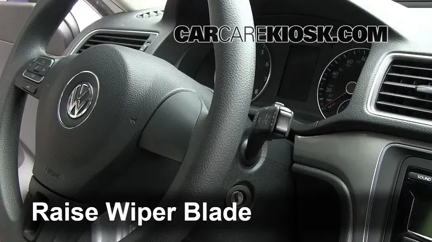 2012 Volkswagen Passat S 2.5L 5 Cyl. Sedan (4 Door) Windshield Wiper Blade (Front) Replace Wiper Blades
